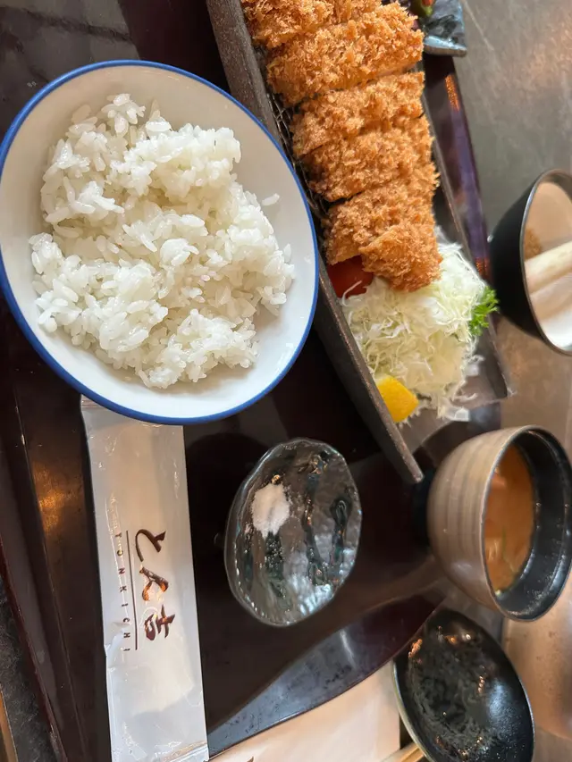 吉列上級豬扒定食
