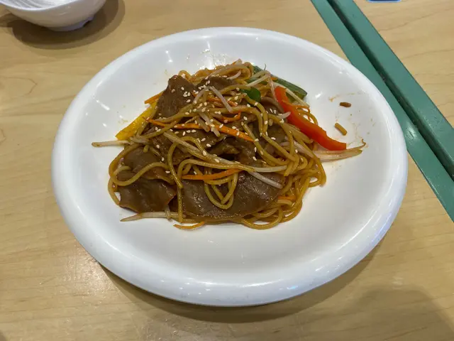 乾炒牛肉意粉