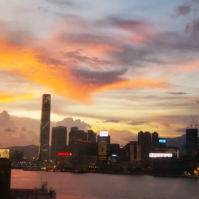 一邊吃，一邊看美景