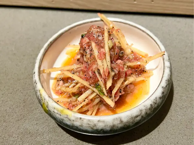 蘋果木煙燻松露和牛他他