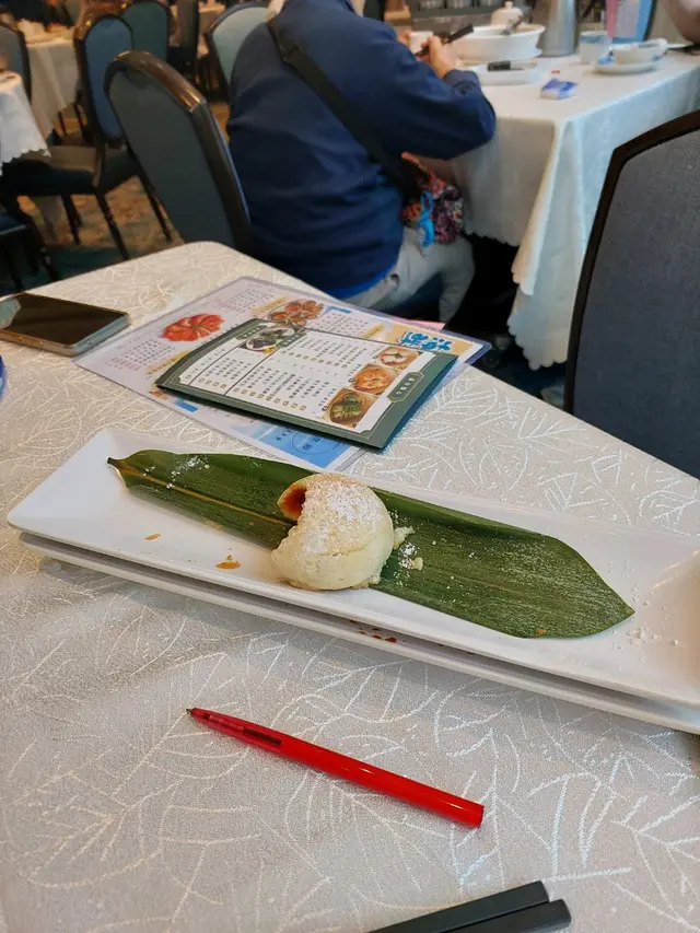 咬一啖食唔到落去。