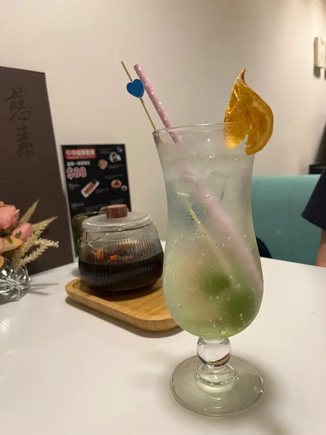 青梅子氣泡特飲