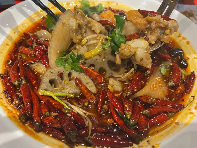 水煮田雞中麻中辣 $248