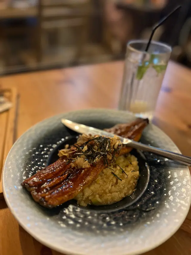 ▶️鰻魚意大利飯又係超好食🥰,因為個意大利粉唔會煮到太濕,太濕我唔係太鍾意,呢個啱啱好,同埋配埋成條鰻魚,每啖都有一大舊鰻魚咬落口感覺真係太幸福😂 回頭率🈵🈵🈵🈵🈵
