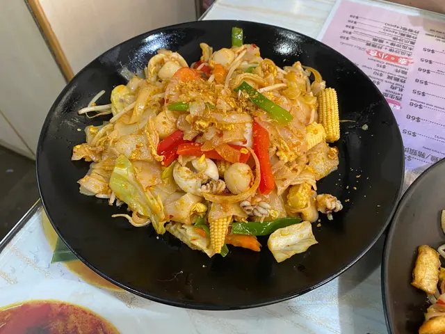 蝦頭膏海鮮炒河