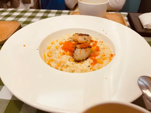黑松露蟹籽帶子黄金意大利飯
