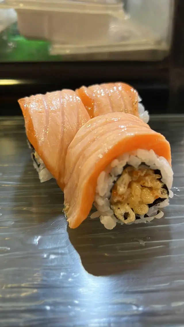 燒三文魚奇脆卷