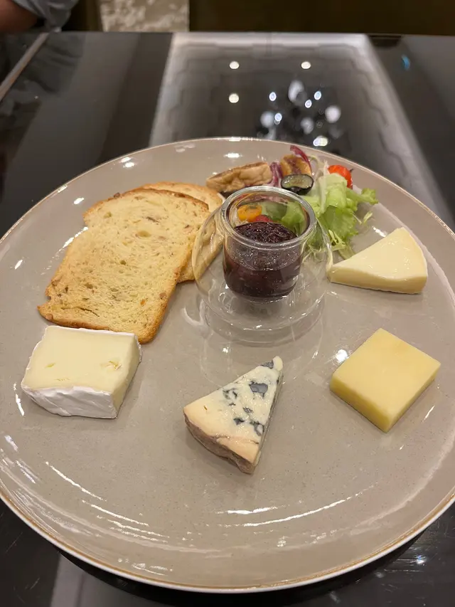 Three-Course Set Lunch