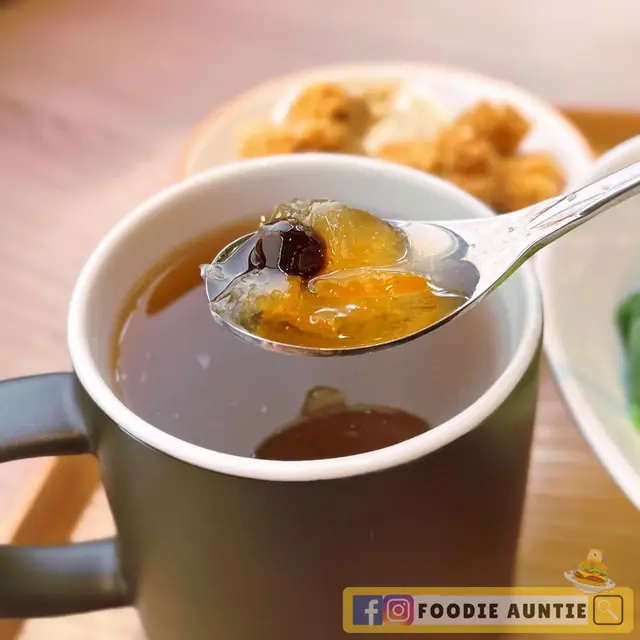 柚子蜜綠茶配珍珠