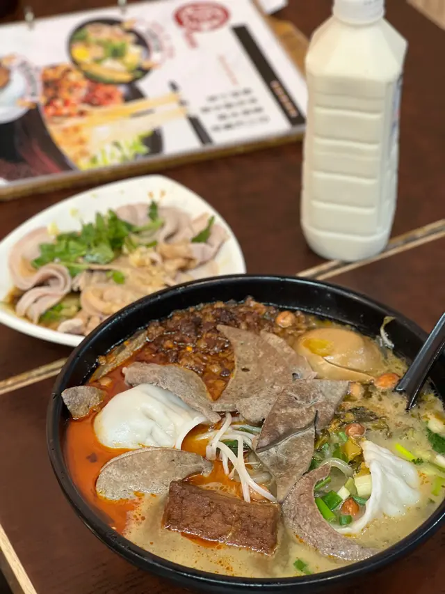 招牌酸辣粉