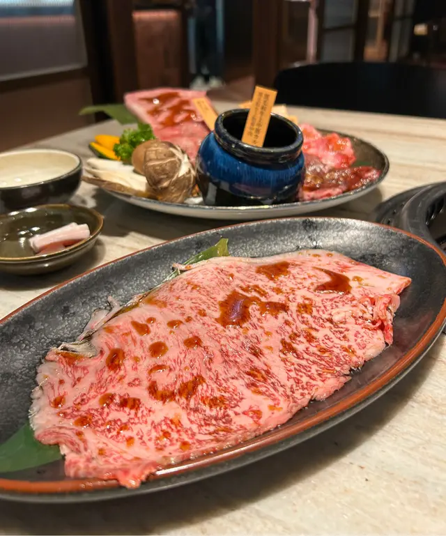 大判燒！黑毛和牛西冷