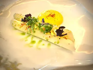 AAA White Asparagus 白蘆筍 +$158