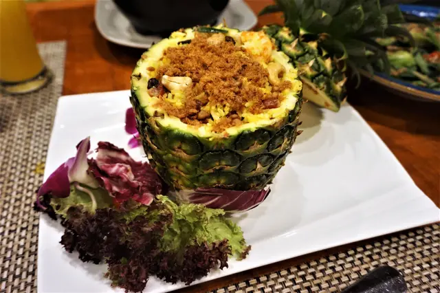 菠蘿炒飯