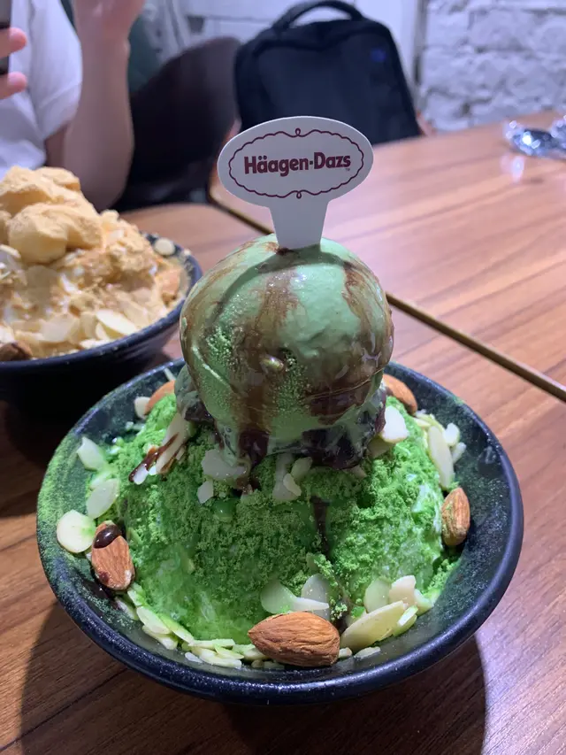 韓式宇治金時紅豆雪奶