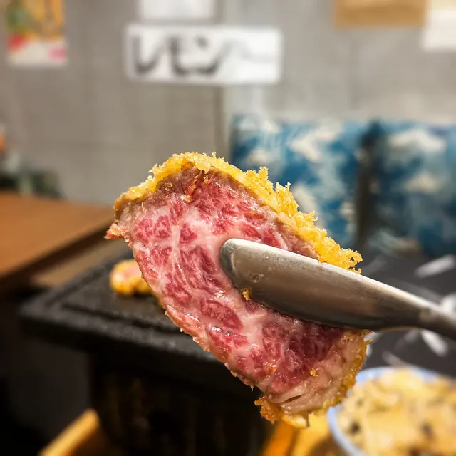 A4黑毛和牛吉列牛