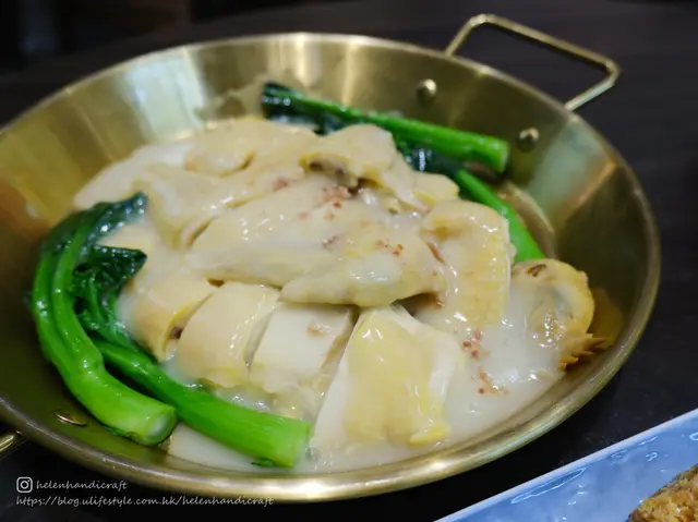 腿茸菜膽雞(半隻)