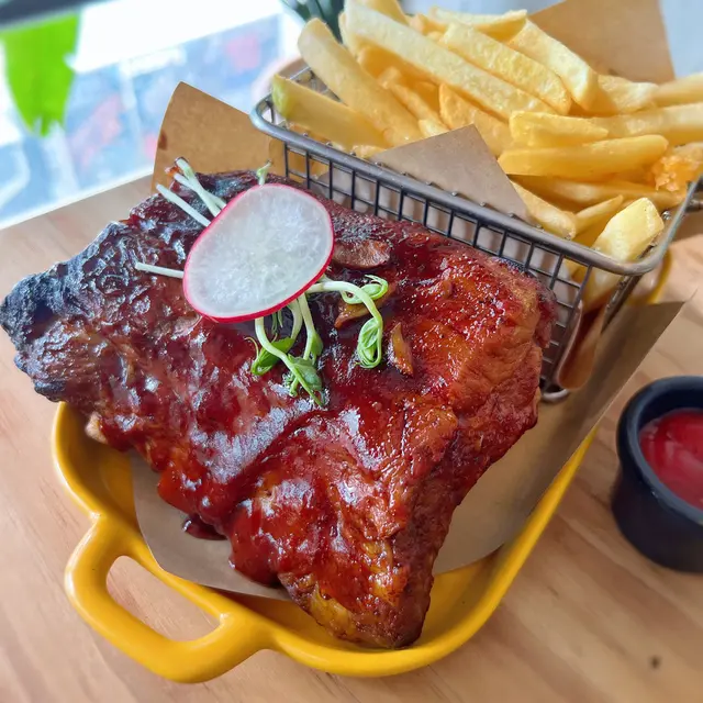 烤西班牙豬肋骨