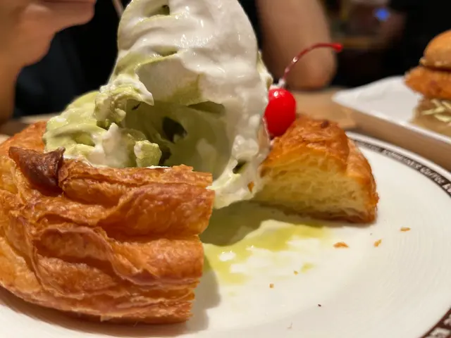 抹茶牛乳冰與火