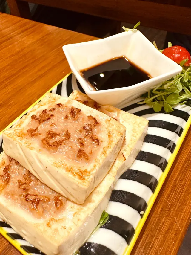 煎釀加咸街豆腐