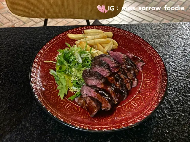 炭燒安格斯封門柳配燒汁薯條