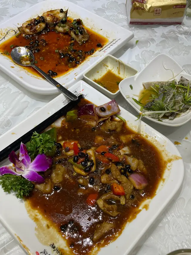 未食完就俾人趕走,餐廳趕住做第二枱客嘅生意