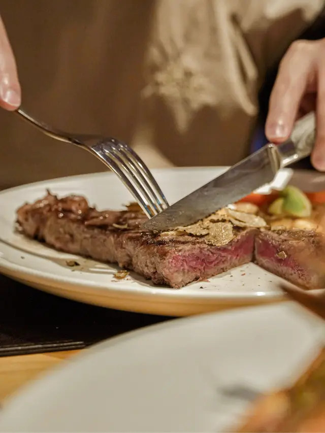 烤澳洲ᴍ6和牛西冷 