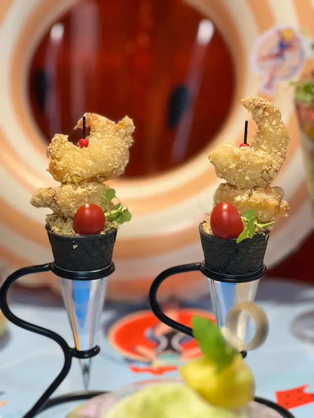 麥皮蝦芒果沙律脆筒