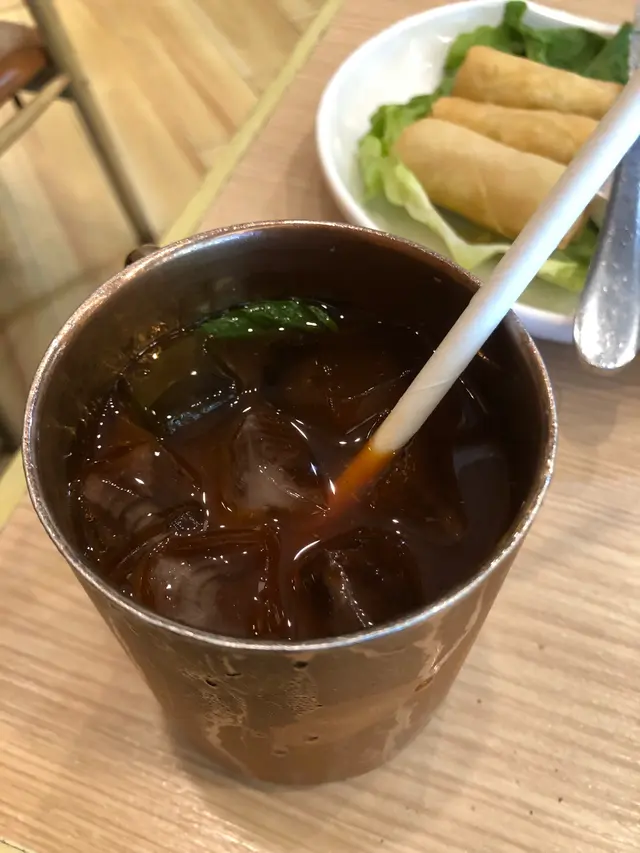 冇檸檬片,用新鮮青檸汁