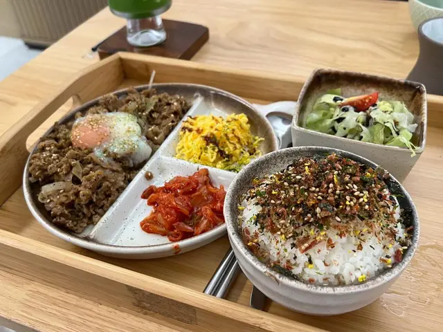 黑椒十勝牛定食（辣）