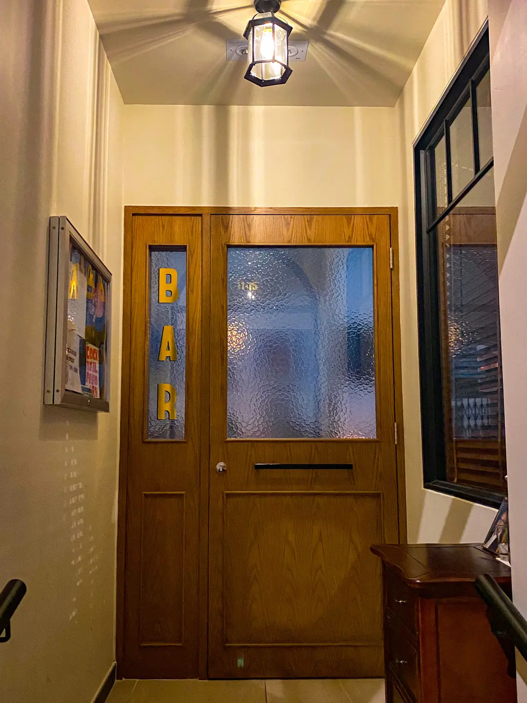 Bar Leone