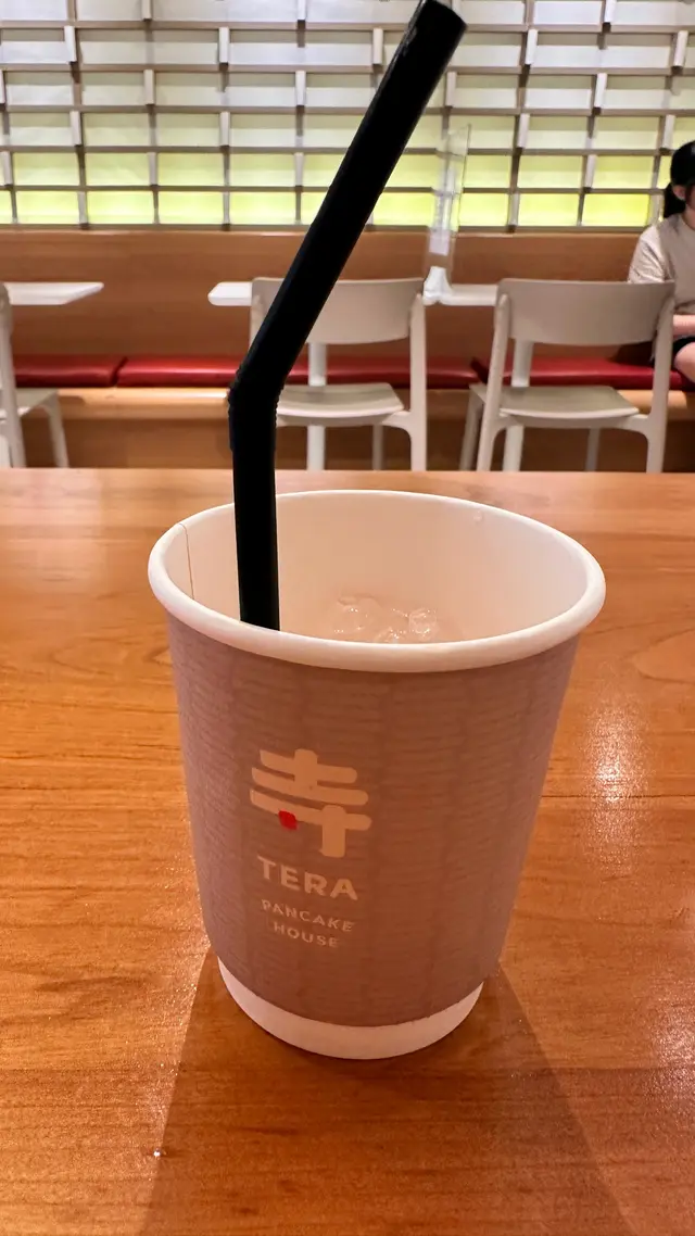 西柚汁,又細杯又多冰