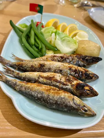 传统海盐烤沙甸鱼