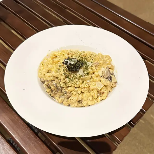 黑松露芝士通心粉（二人餐主菜）