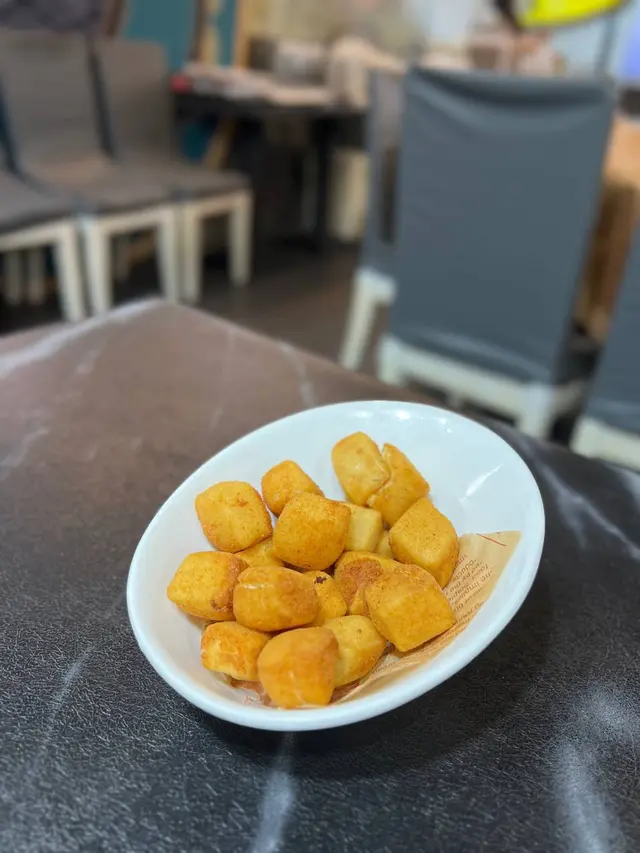 黃金豆腐粒