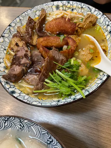 老酱牛肉