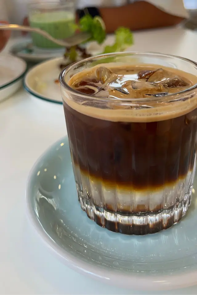 Espresso Tonic