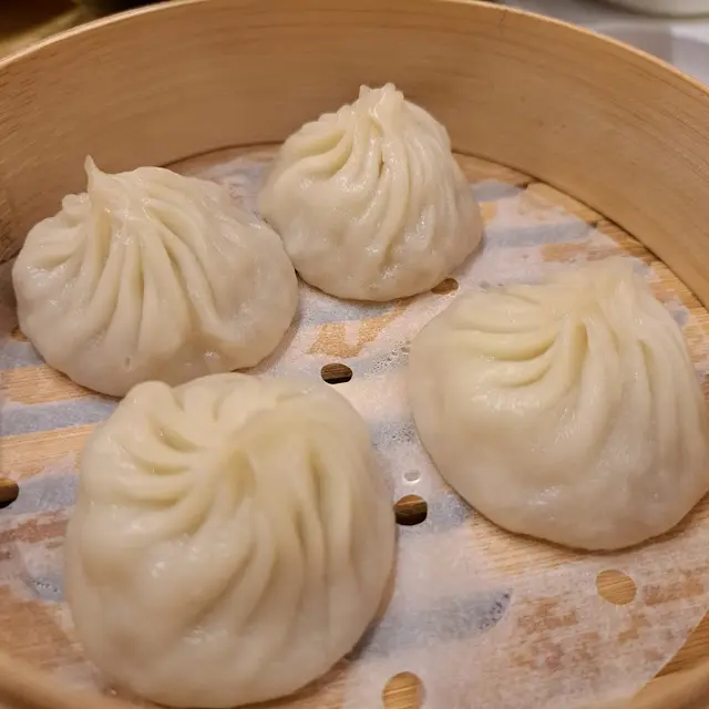 鮮肉小籠包
