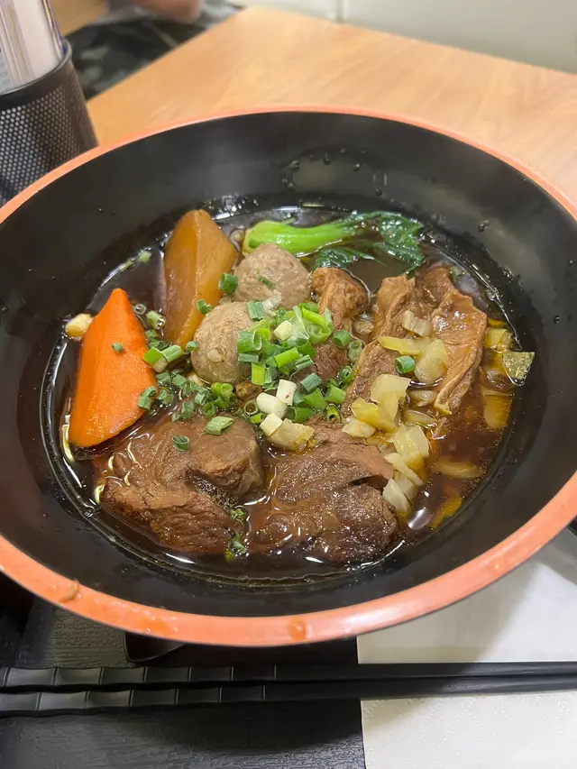 紅燒三寶牛肉麵