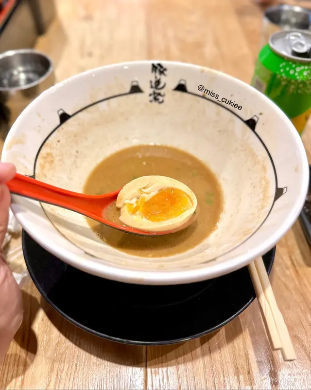 溏心蛋