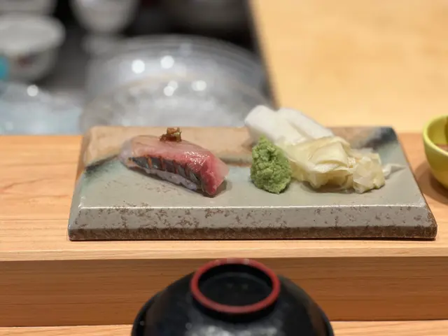 シマアジ（縞鯵)
