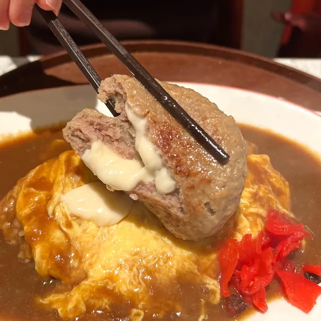 日式芝士漢堡扒蛋包飯