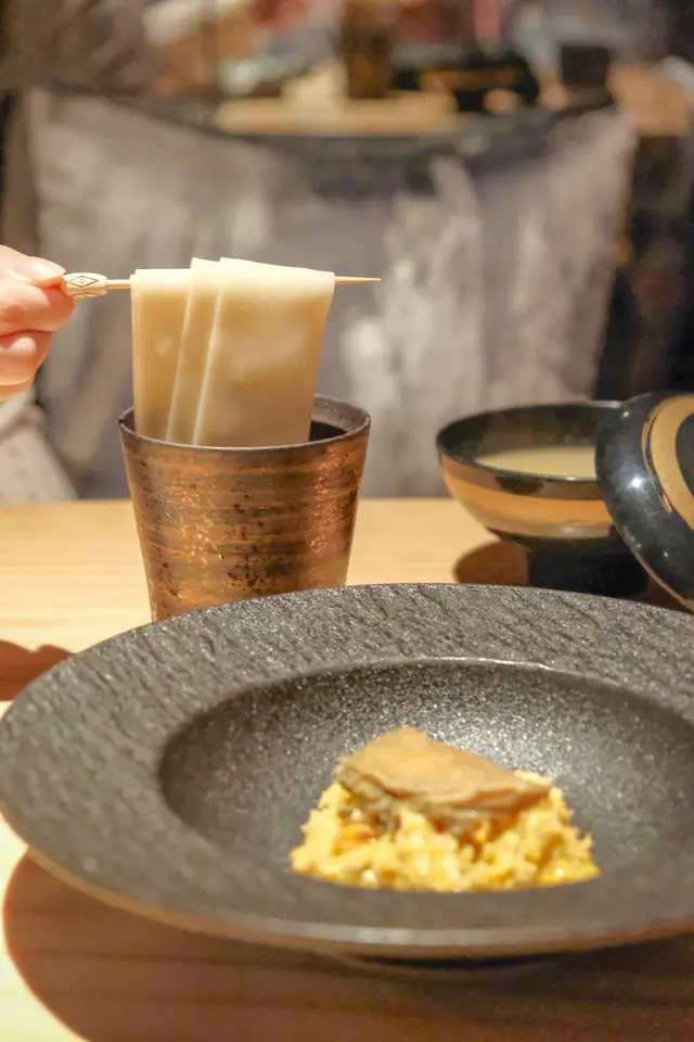 蟹黃磯煮鮑魚伴日本花山烏冬