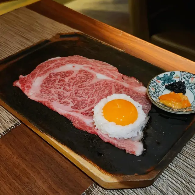 申子海膽和牛燒