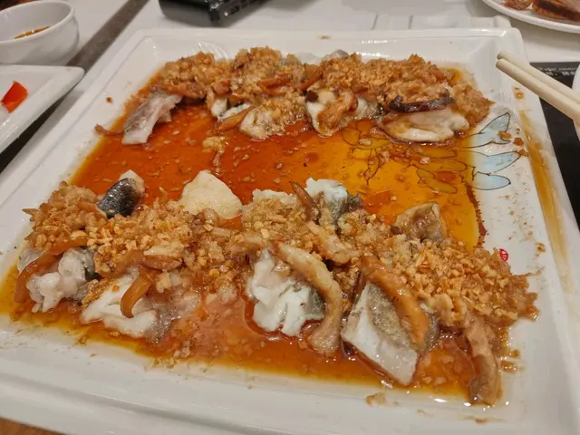 龍躉兩味 ~ 清蒸頭腩+翡翠炒片