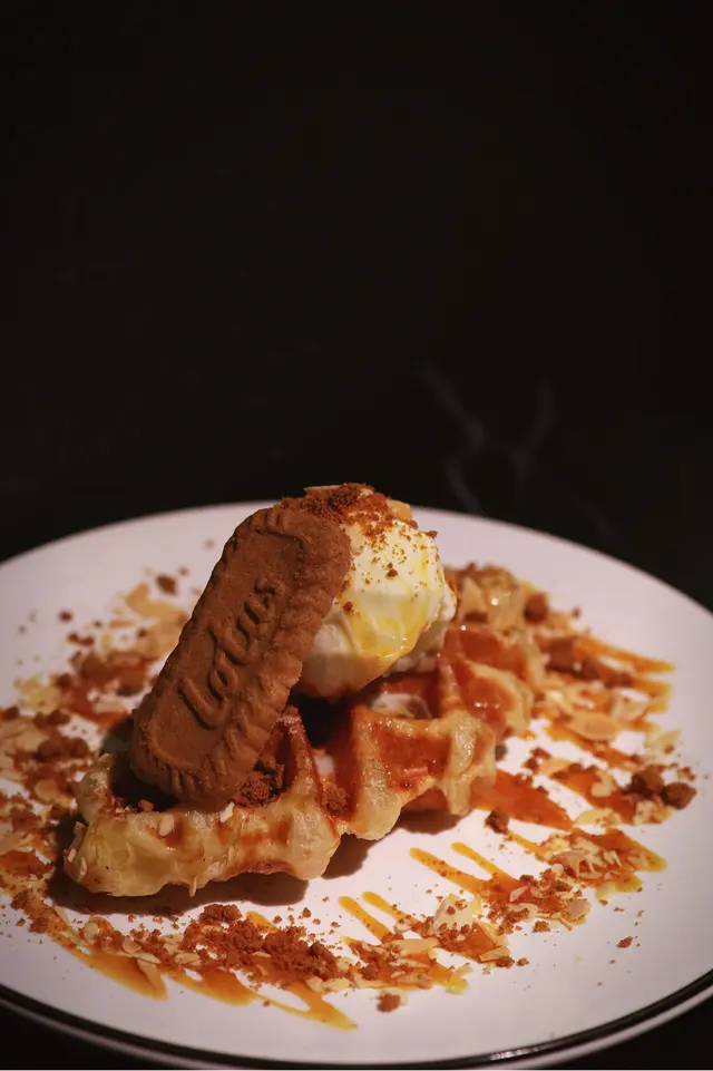 Lotus  Caramel  Croffle