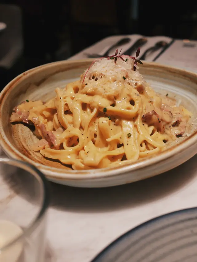 卡邦尼扁意大利麵