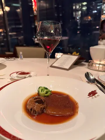 天龍軒 – 香港尖沙咀ELEMENTS圓方的粵菜 (廣東)點心中菜館同客食飯 | OpenRice 香港開飯喇