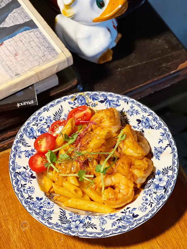 喇沙龍蝦汁配大蝦長通粉