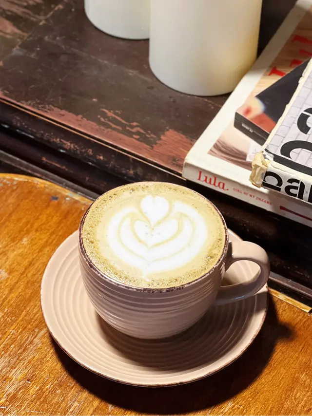 豆腐花焙茶拿鐵 