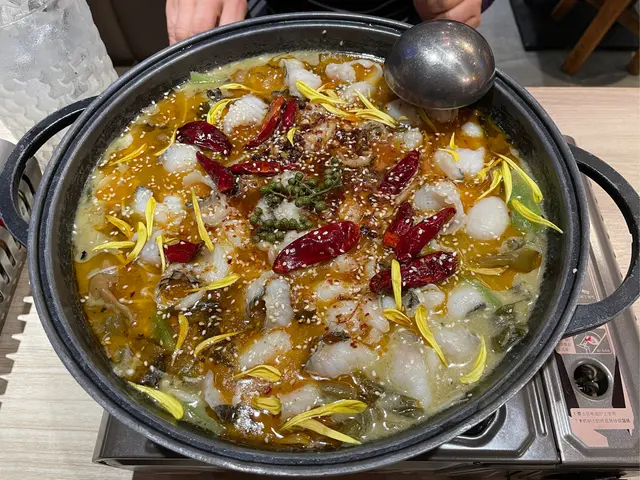 真的好吃,魚肉又嫩,湯頭也不錯,值得一吃